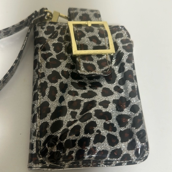 Steve Madden glitter cheetah brown/black and silver wallet with front phone case - Picture 2 of 10